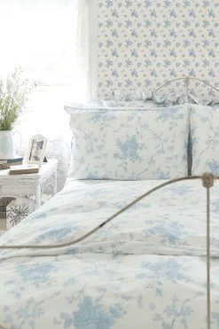 LoveShackFancy Ikat Rose Wallpaper 20 LoveShackFancy Ikat Rose Wallpaper