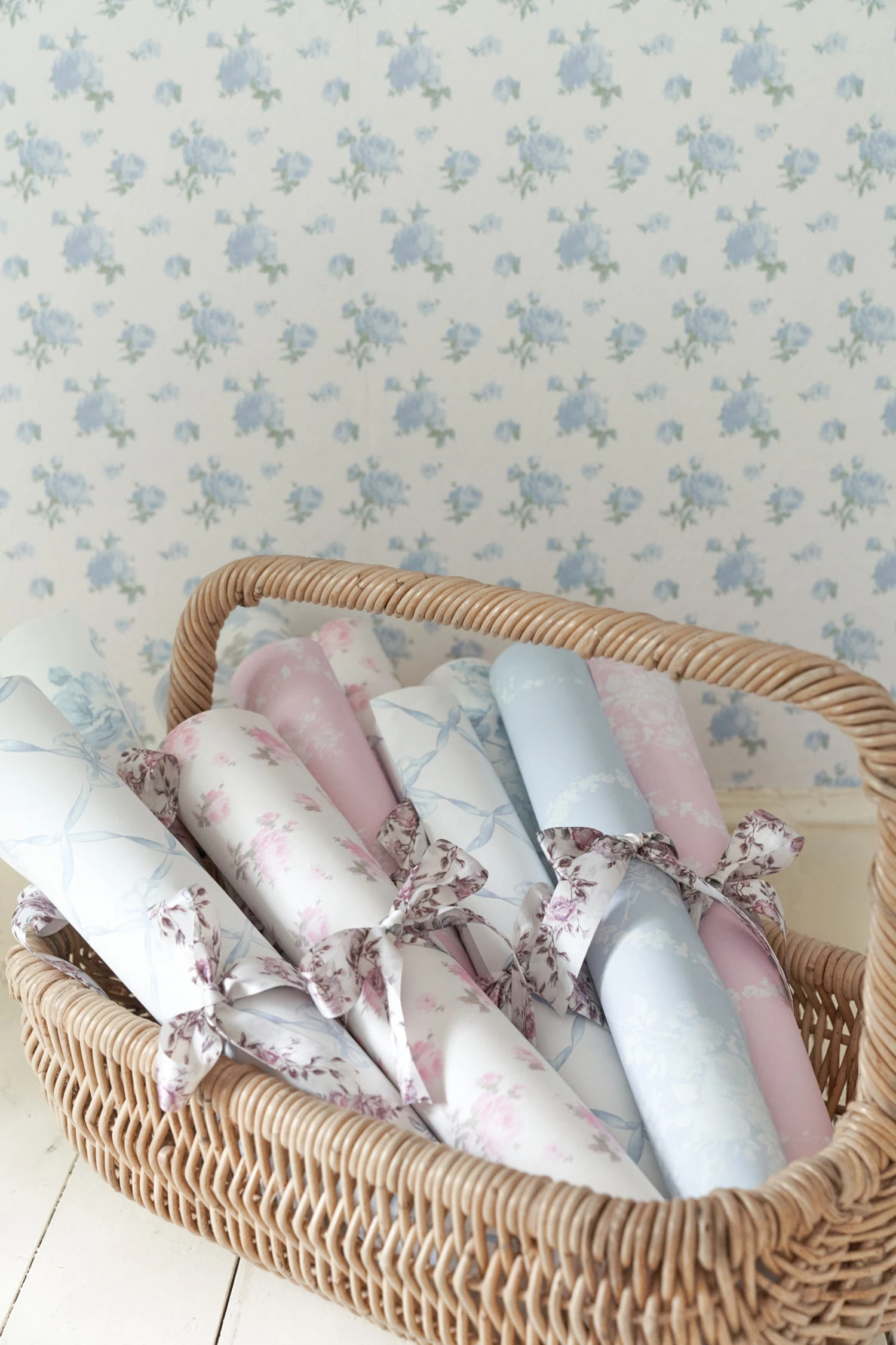 LoveShackFancy Ikat Rose Wallpaper 10 LoveShackFancy Ikat Rose Wallpaper