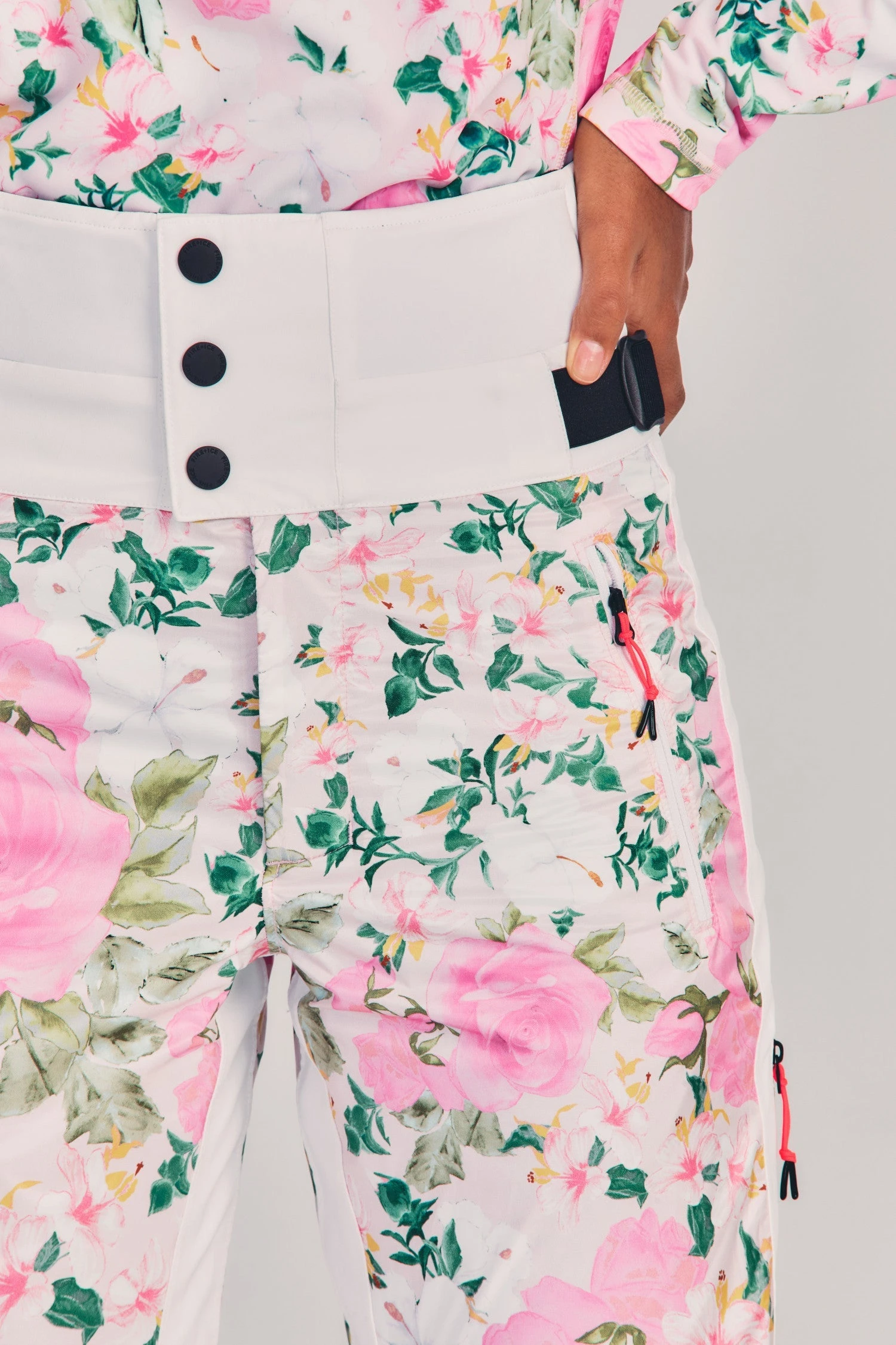 Sale LoveShackFancy X BOGNER FIRE + ICE Portia Ski Pants 12 Sale LoveShackFancy X BOGNER FIRE + ICE Portia Ski Pants